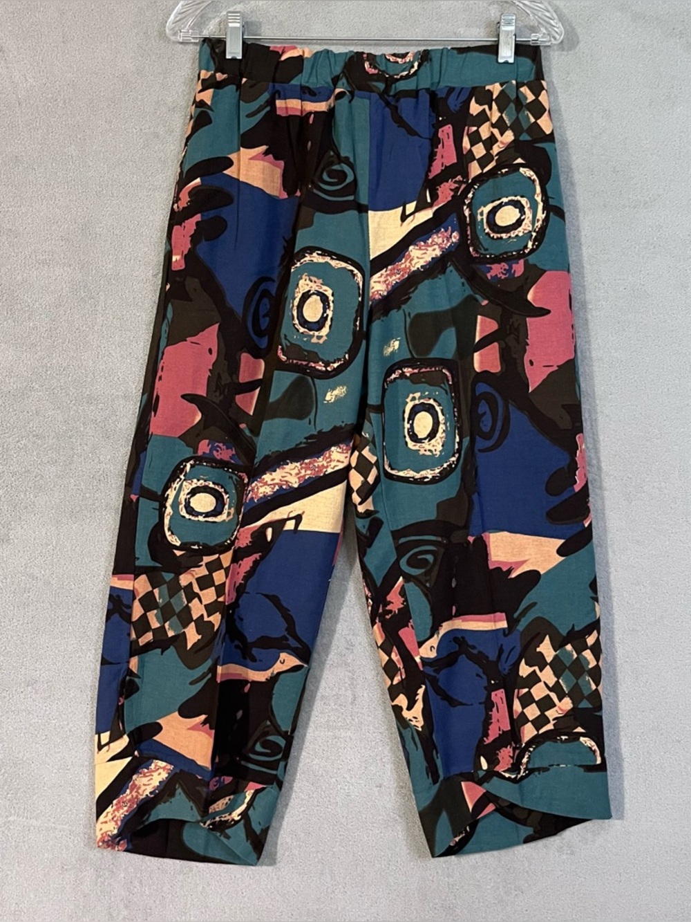 Artsy Abstract Capri Crop Pants Lightweight Elastic Waist Womens Large Colorful